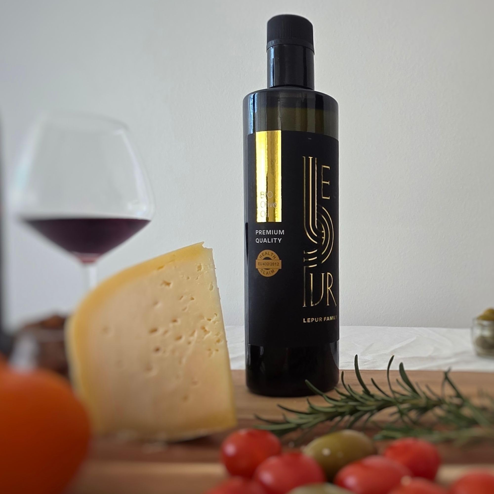 Oblica Blend - High Polyphenol (Certified 800 mg/kg) - Croatian Extra Virgin Olive Oil. IOOC Gold award winner 4 years, Flos Olei, 2026.